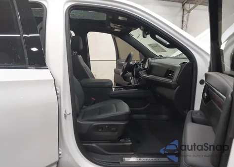 2025 Chevrolet Tahoe 4Wd Z71 z USA, uszkodzony, nr VIN 1GNS6PRD9SR252535